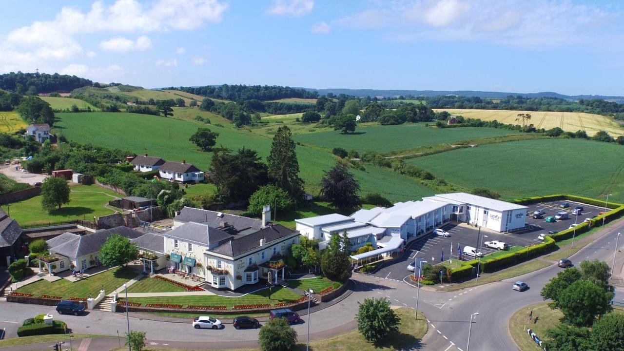 The Devon Hotel Exeter Exterior photo